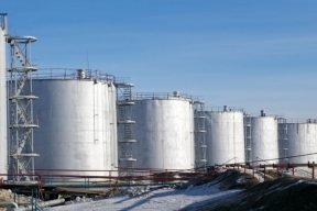 Резервуары для хранения сырой нефти